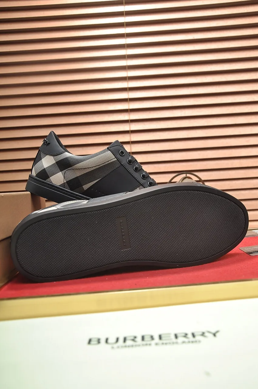 Men's shoes💰480💶[Burberry] (cowhide lining) classic low-top sneakers｜Imported cowhide with classic plaid fabric｜Cow leather lining｜Original outsole｜Fine workmanship and comfortable to wear Size: 38-44 (customized at 45)